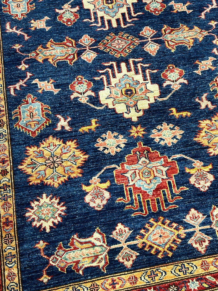 Nazir / 5x8 ft  hand knotted wool rug