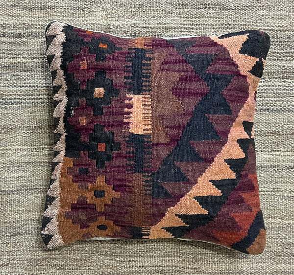 Couchin Kilim cushion 5
