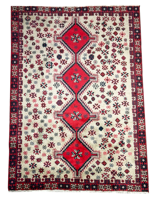 Shiran 7'2 x 9'4"