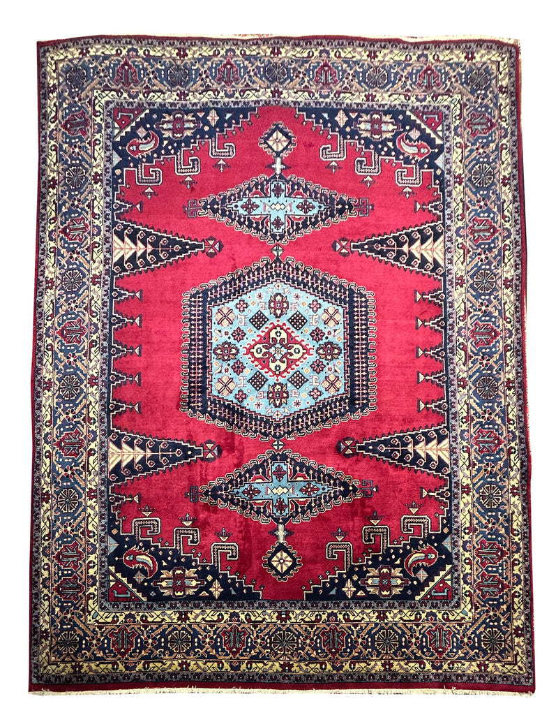 Melika  / 12 x 9'2